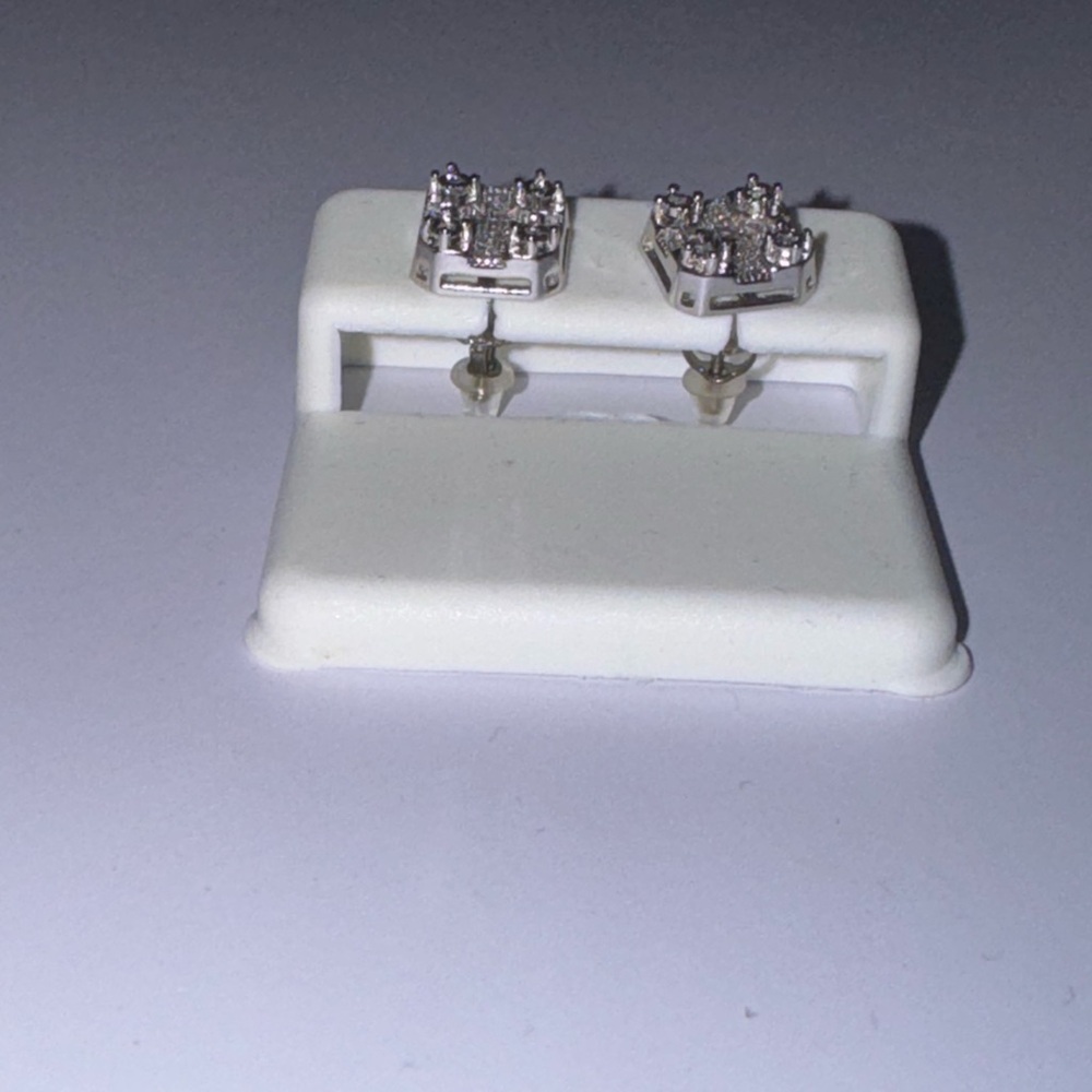 Real Diamond Screw Back Earrings, Gift for him, Huge Sale 100% Natural Diamonds, - Picture 7 of 8